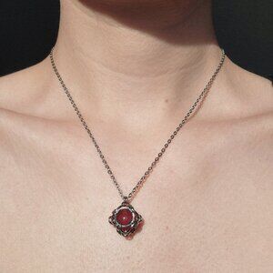 Antique gothic red pearl chainmaille necklace with a small silver chain